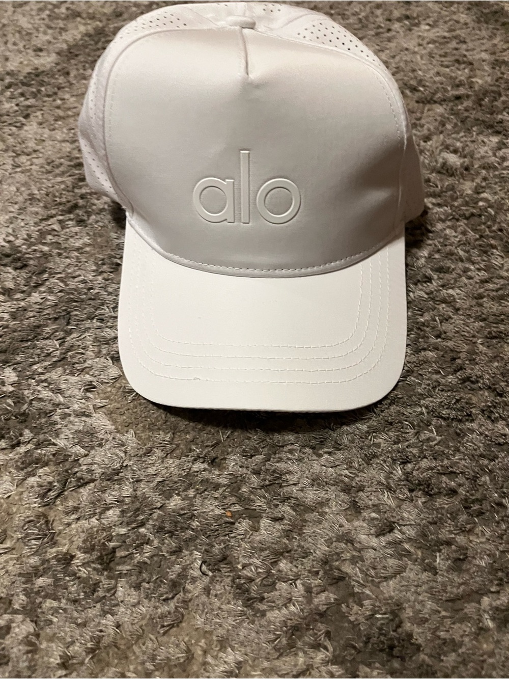 ALO Yoga Men's White Embossed Logo Baseball Cap